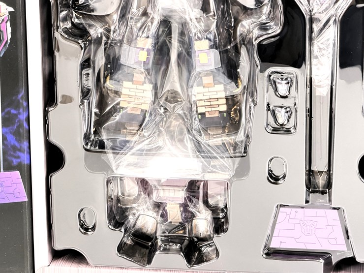 #32245-•-transformers-shattered-glass-optimus-prime-image-8