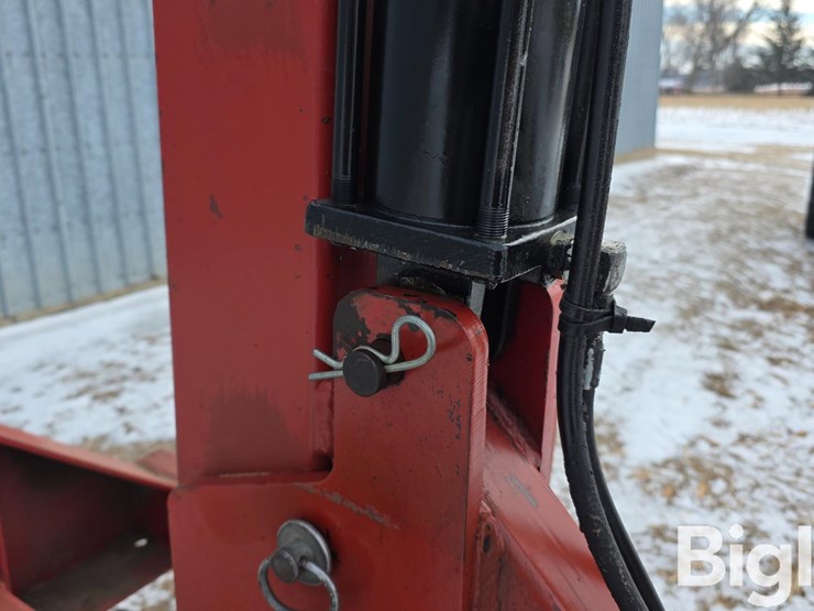 9-knife-anhydrous-applicator-image-15