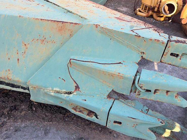 adco-28”-bucket-image-6