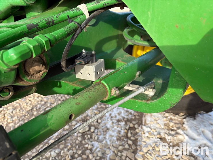 1995-john-deere-8200-image-12