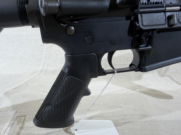 #213-•-bushmaster-model-xm15-e2s-ar-rifle-image-25