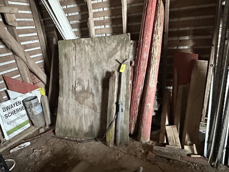 metal-shed-frame-&-wood-image-2