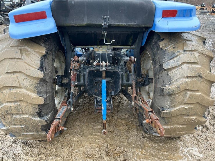 new-holland-tc35-image-13