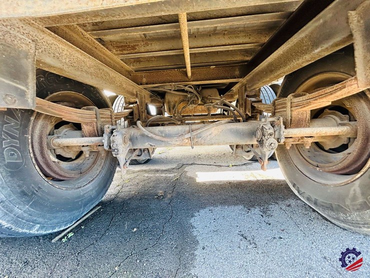 2001-utility-van-image-48