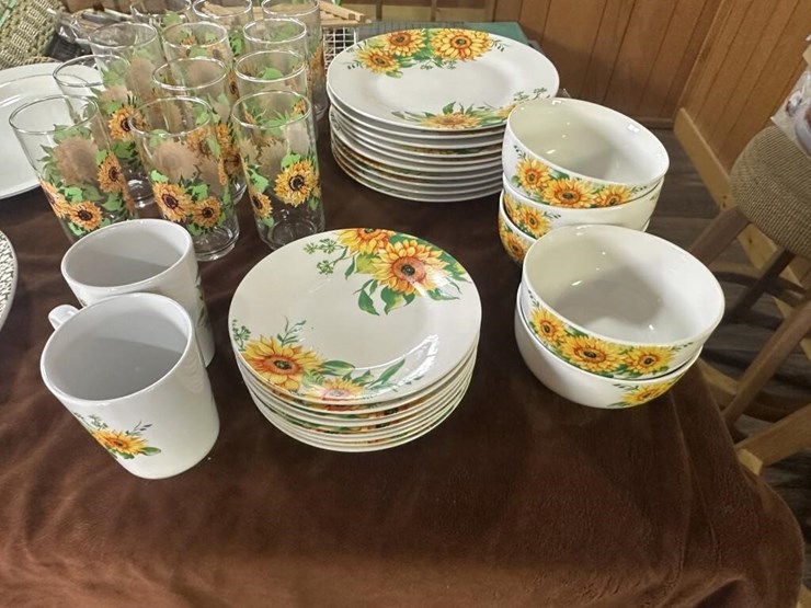 vintage-glassware-sets-image-7