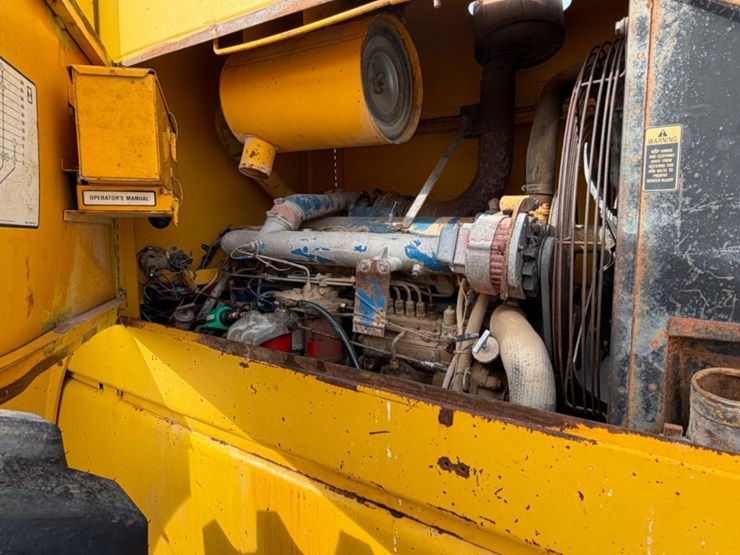 1980-ford-a66-image-9