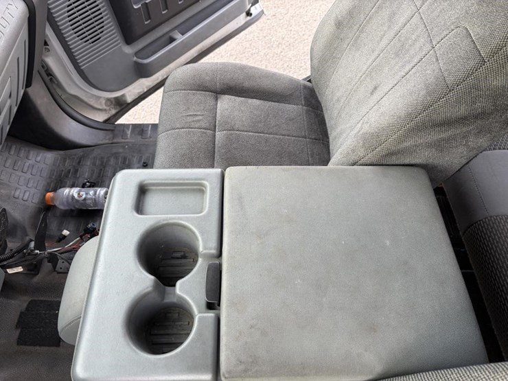 2012-ford-f450-xlt-image-19