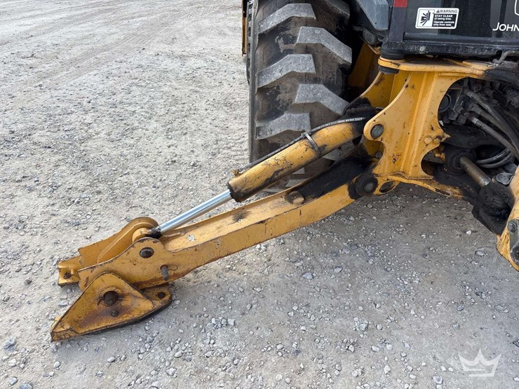 2015-deere-310sl-image-17