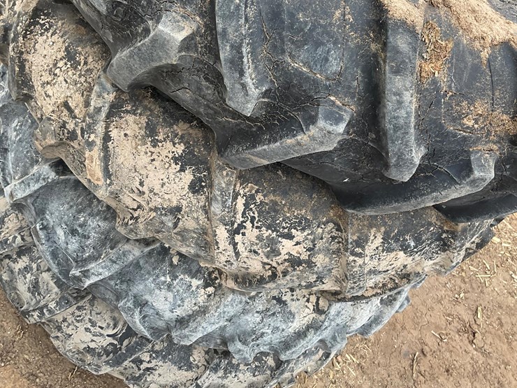 11.2-24-tires-image-10