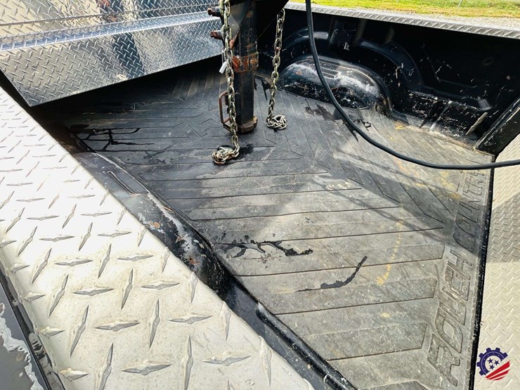 2004-dodge-ram-3500-image-28