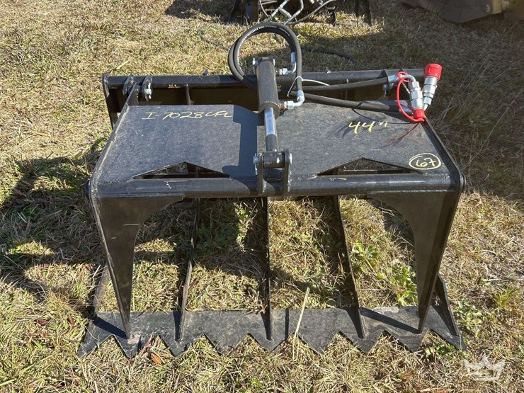 2025-44in-hydraulic-grapple-mini-skid-steer-attachment-image-7