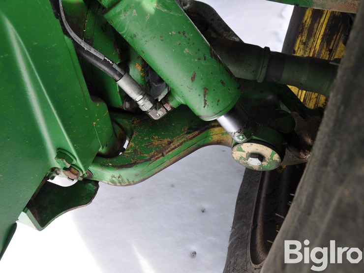john-deere-8520-image-16