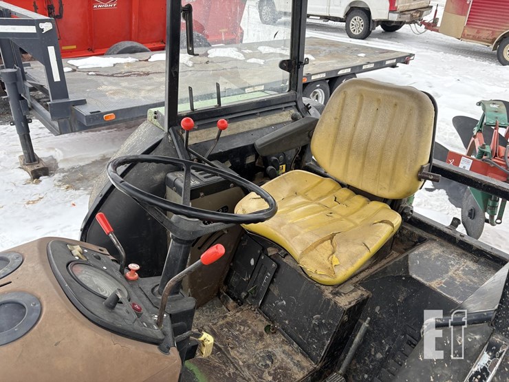 john-deere-2850-image-10