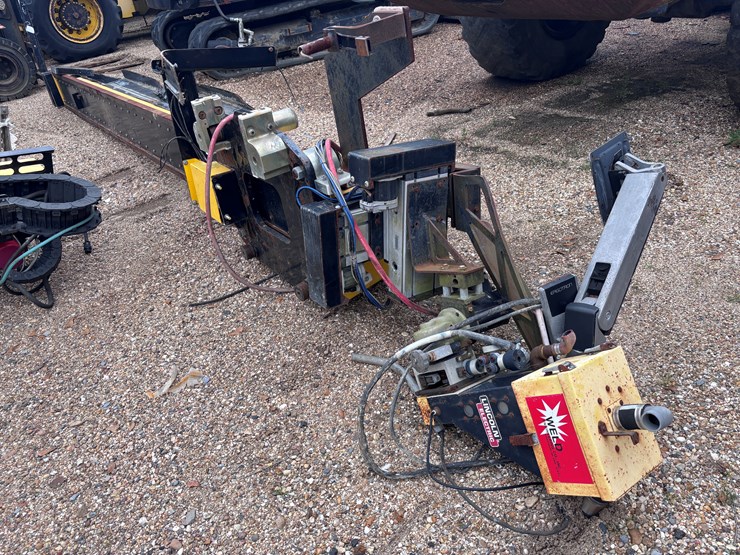 #2569-•-portable-column-and-boom-welding-manipulator-|-for-parts/repairs-image-1