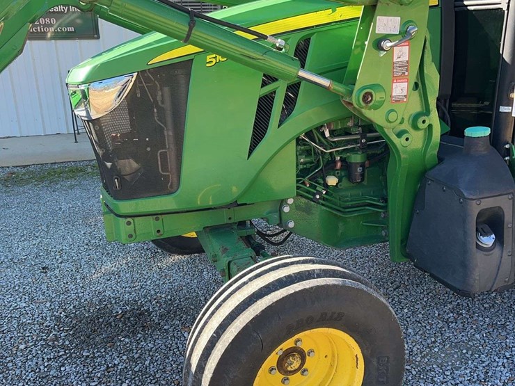 2015-john-deere-5100m-image-4