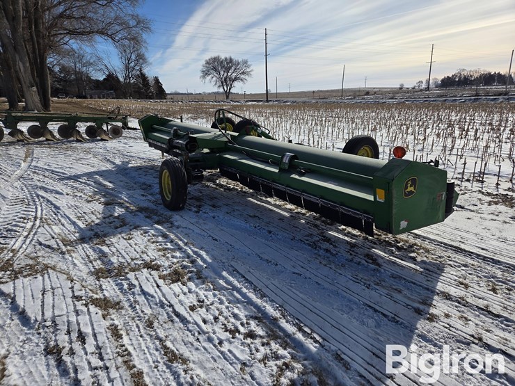 2012-john-deere-120-image-1