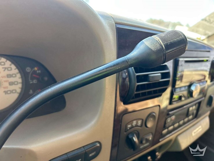 2006-ford-f350-image-14