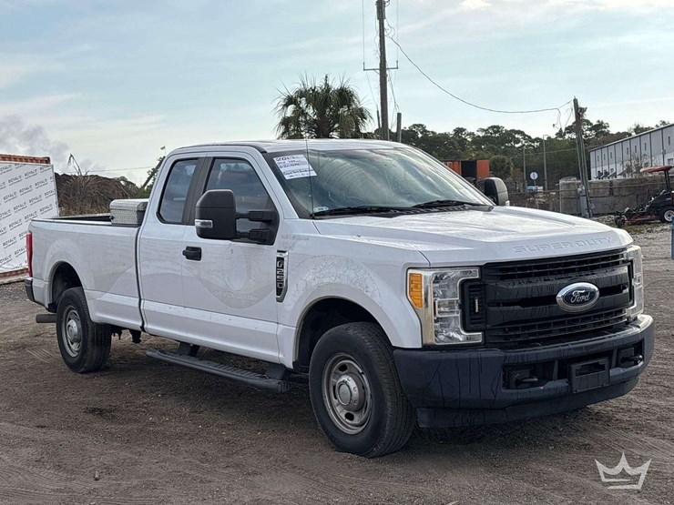 2017-ford-f250-image-2