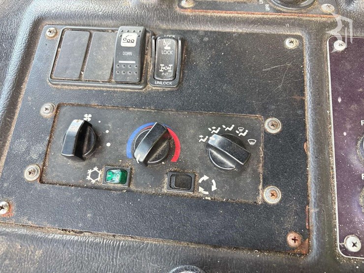 2017-autocar-xpeditor-image-19