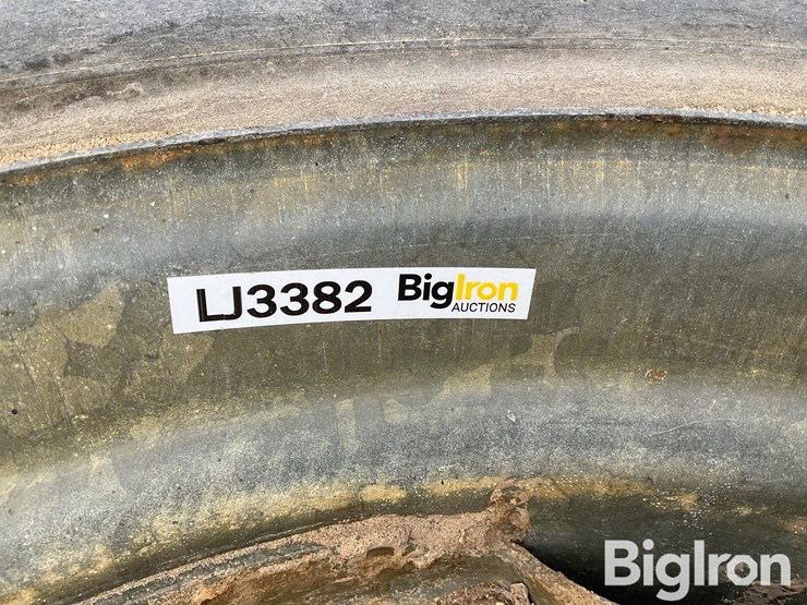 11-24.5-tires-image-14