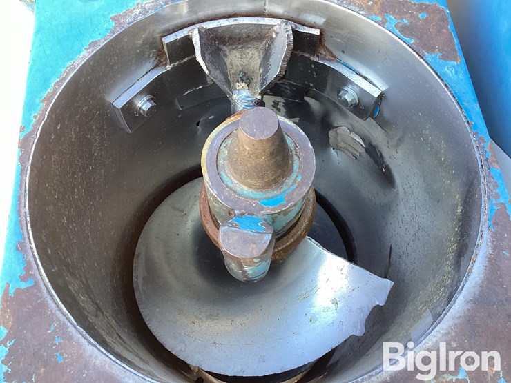 1982-kinze-800-image-19