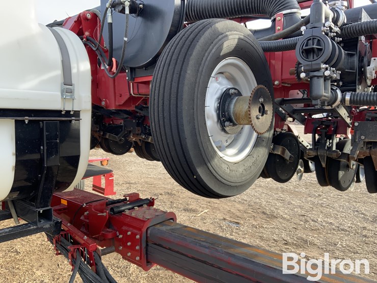 case-ih-1240-image-17