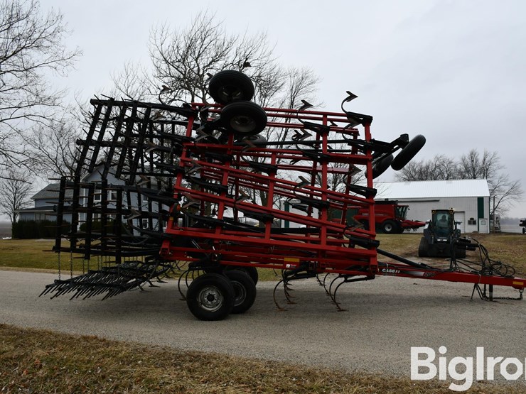 case-ih-30-image-4