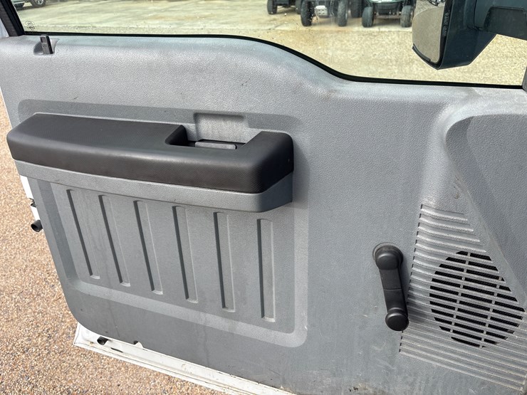 2018-ford-f750-xl-image-17