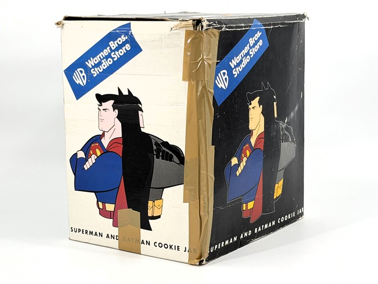 #01051-•-batman/superman-animated-series-cookie-jar-image-8