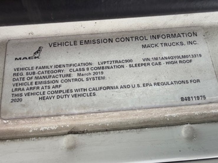 #227-•-2020-mack-anthem-image-51