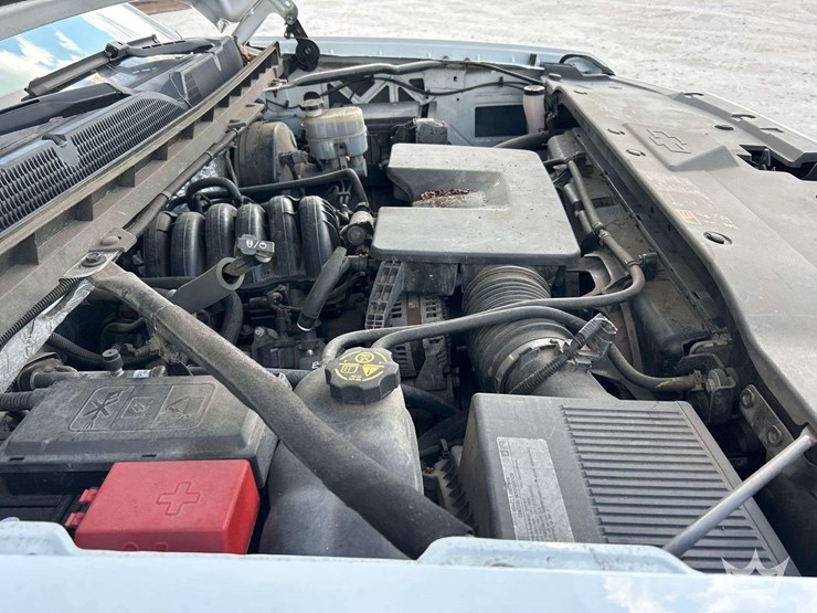 2016-chevrolet-silverado-1500-image-8