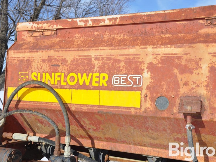 sunflower-9210-seeder-w/-levee-disk-image-12