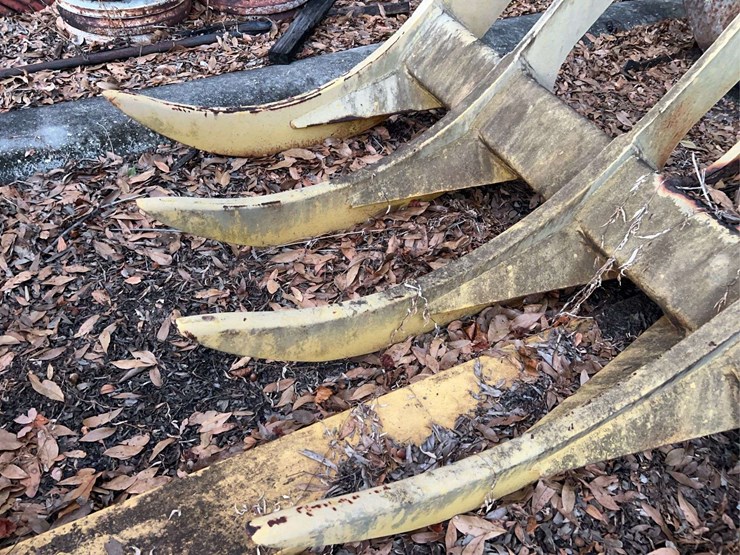 120”-9-fork-scraper-image-12