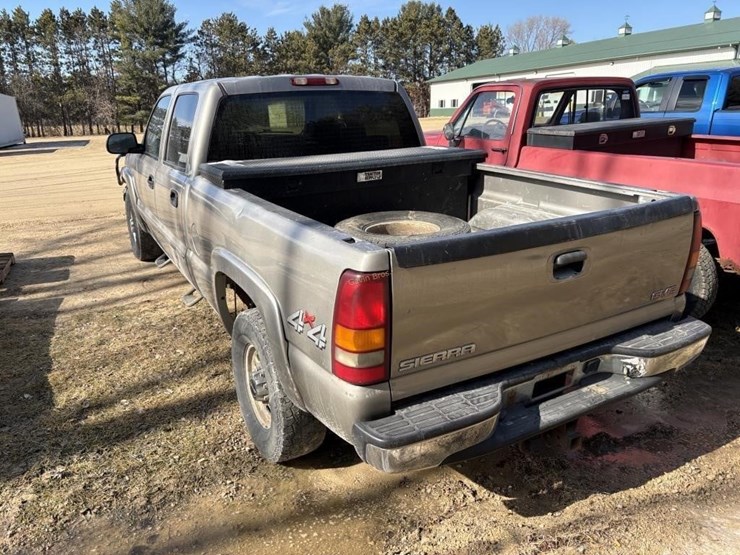 2003-chevrolet-2500-image-12