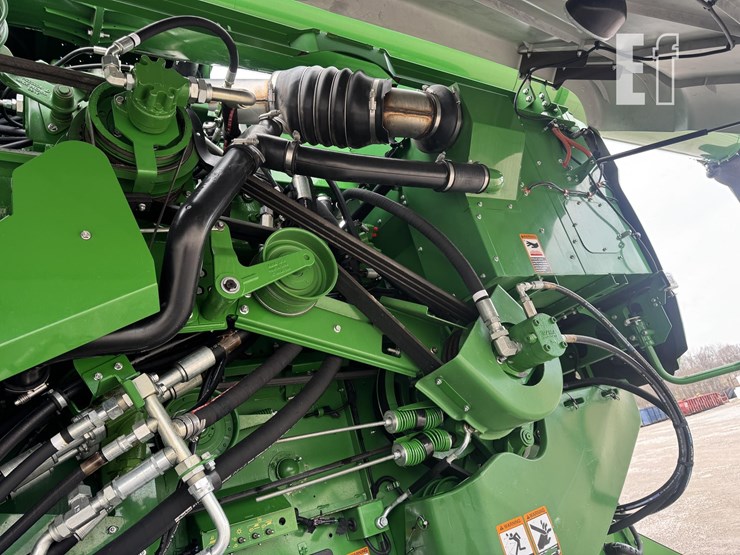 2020-john-deere-s780-image-21