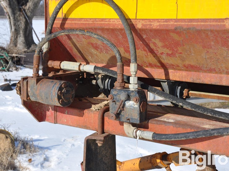 sunflower-9210-seeder-w/-levee-disk-image-10