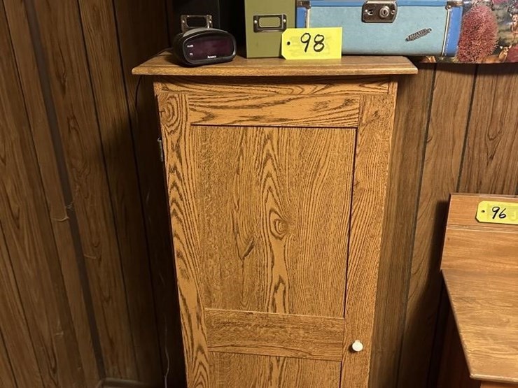 wooden-cabinet-&-file-organizers-image-1