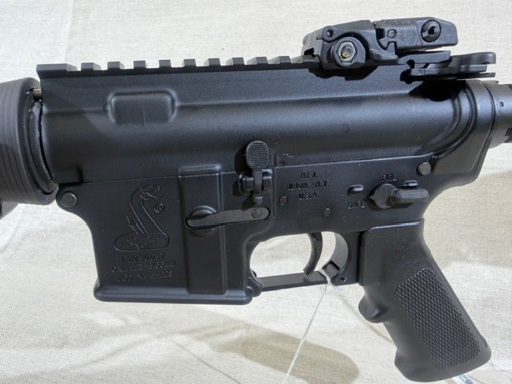 #213-•-bushmaster-model-xm15-e2s-ar-rifle-image-9