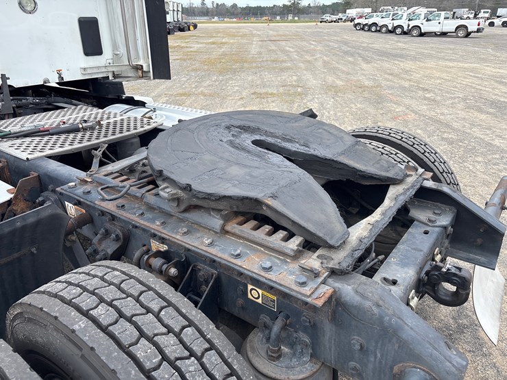 2020-kenworth-t680-image-5