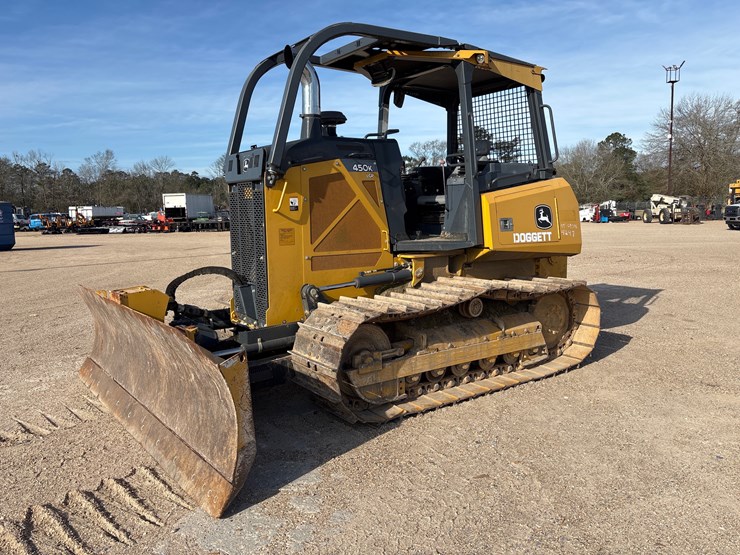 2019-deere-450k-lgp-image-4