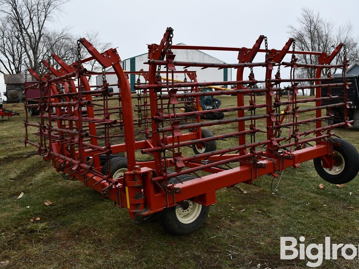 mcfarlane-hdl-10-34-44-34'-8-bar-spike-tooth-harrow-image-5