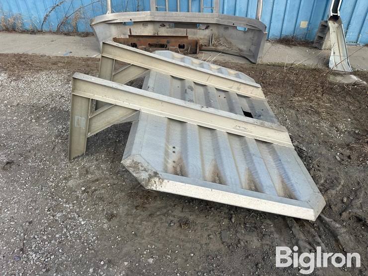 peterbilt-379-image-4