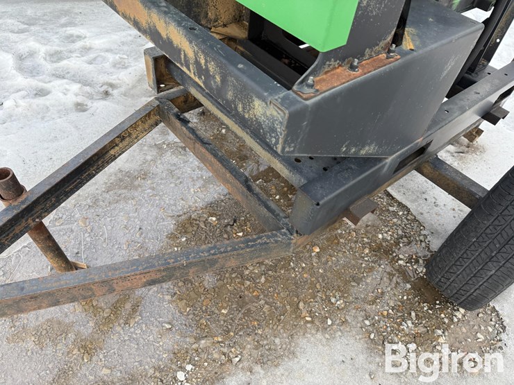 john-deere-4045t-image-10