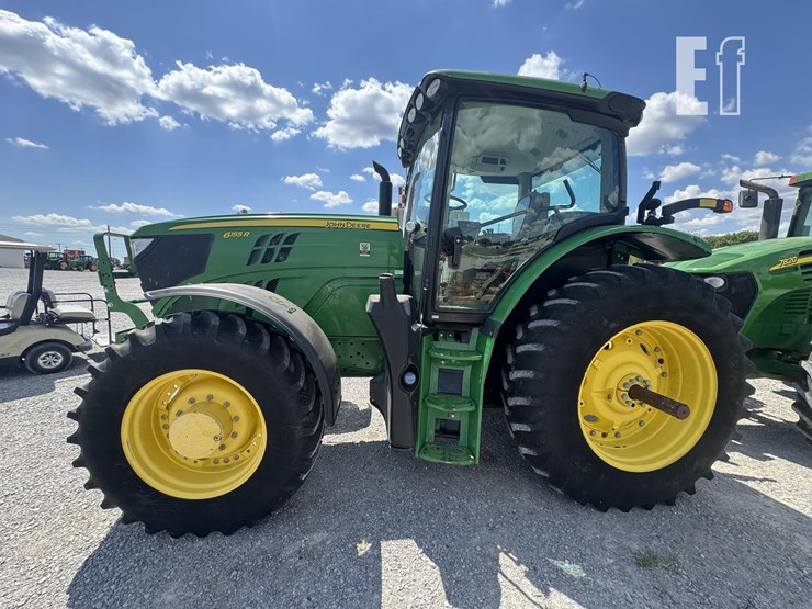 2018-john-deere-6155r-image-14