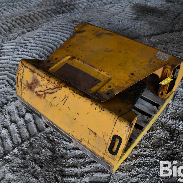 Minneapolis-Moline G1000 Fenders