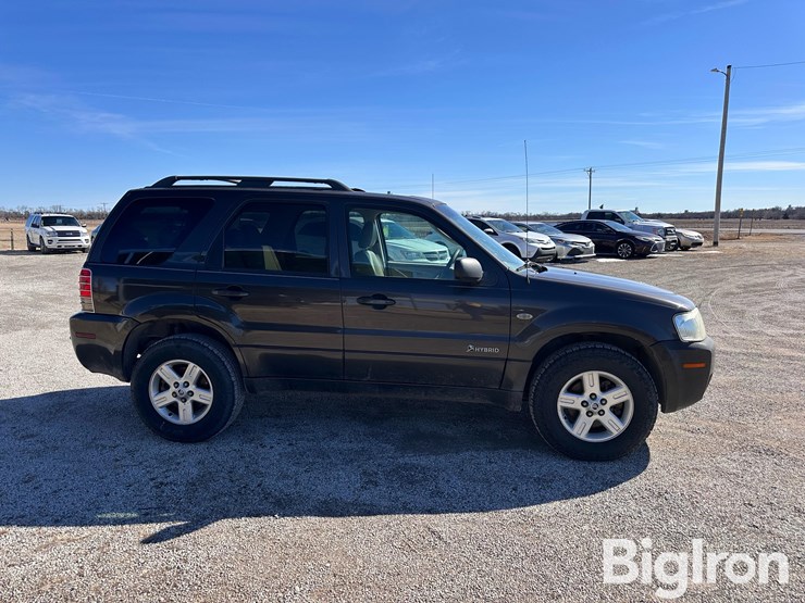 2007-mercury-mariner-image-4