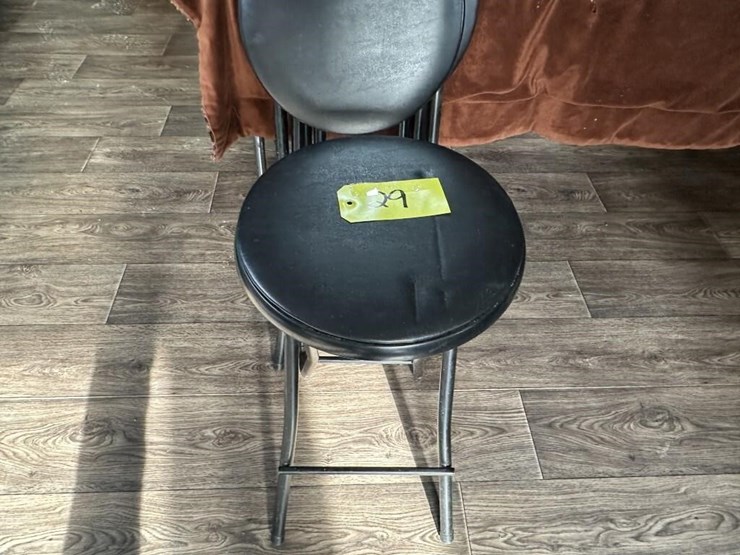 folding-stools-image-2