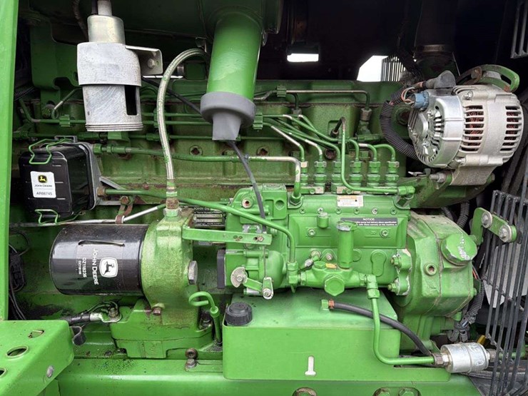 1989-john-deere-4555-image-16