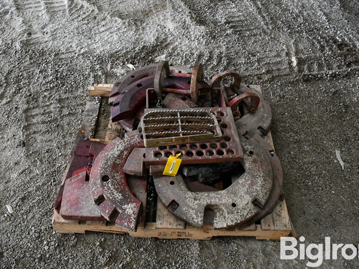 pallet-of-farm-support-image-8