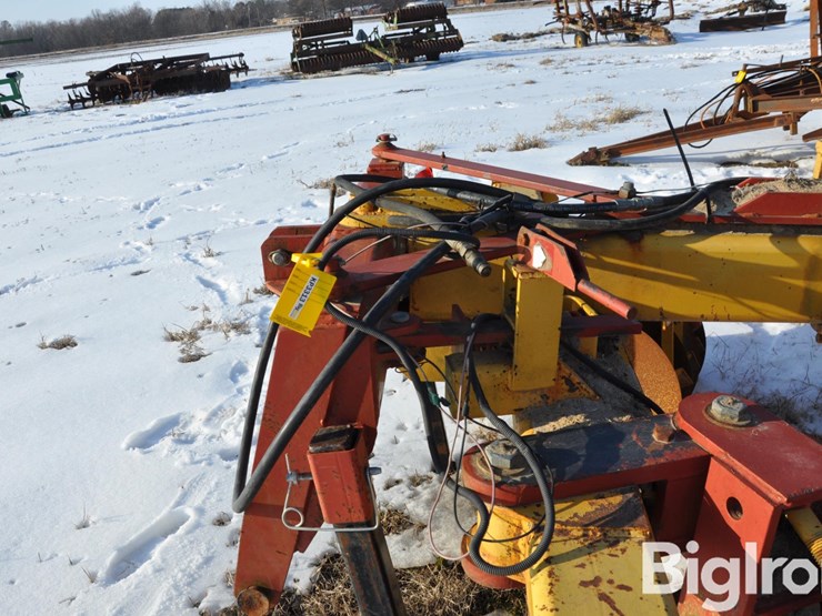 sunflower-9210-3-pt-levee-plow-w/-seeder-&-packer-image-8